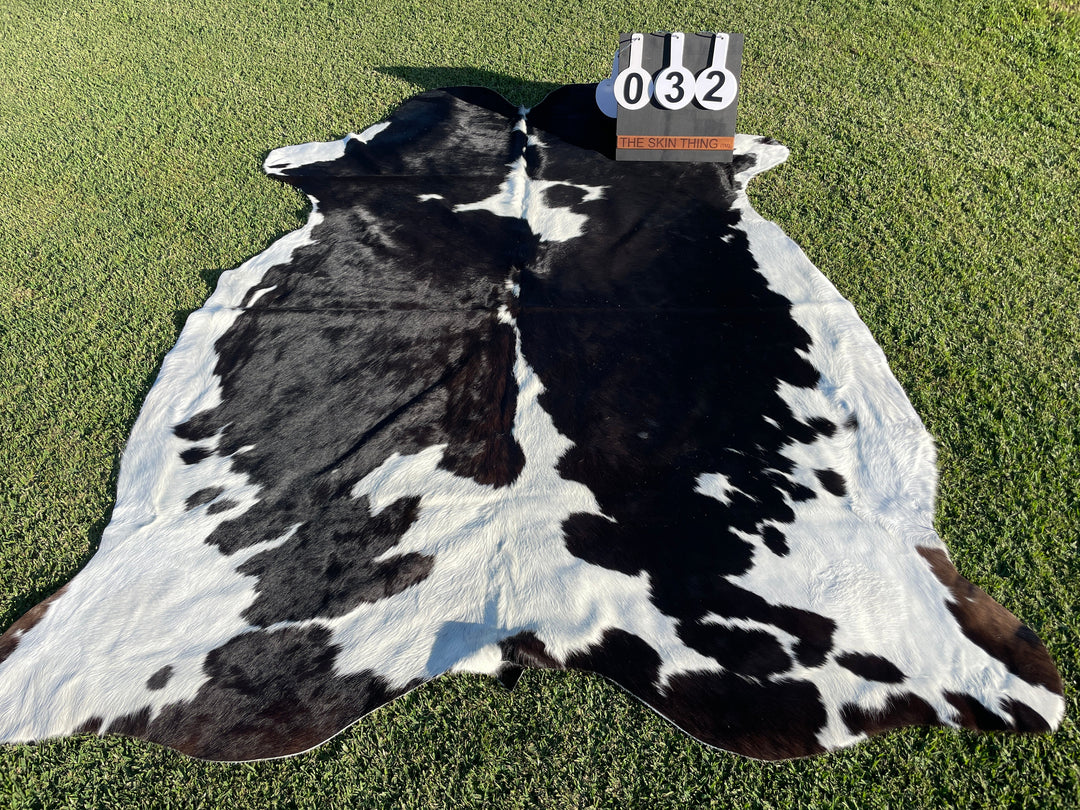 Cowhide Rugs - Black & White