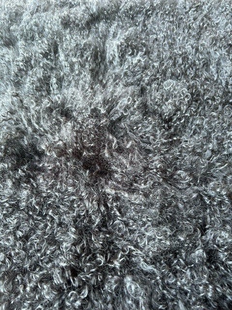 Sheepskin - Icelandic Single (Natural Long Wool)