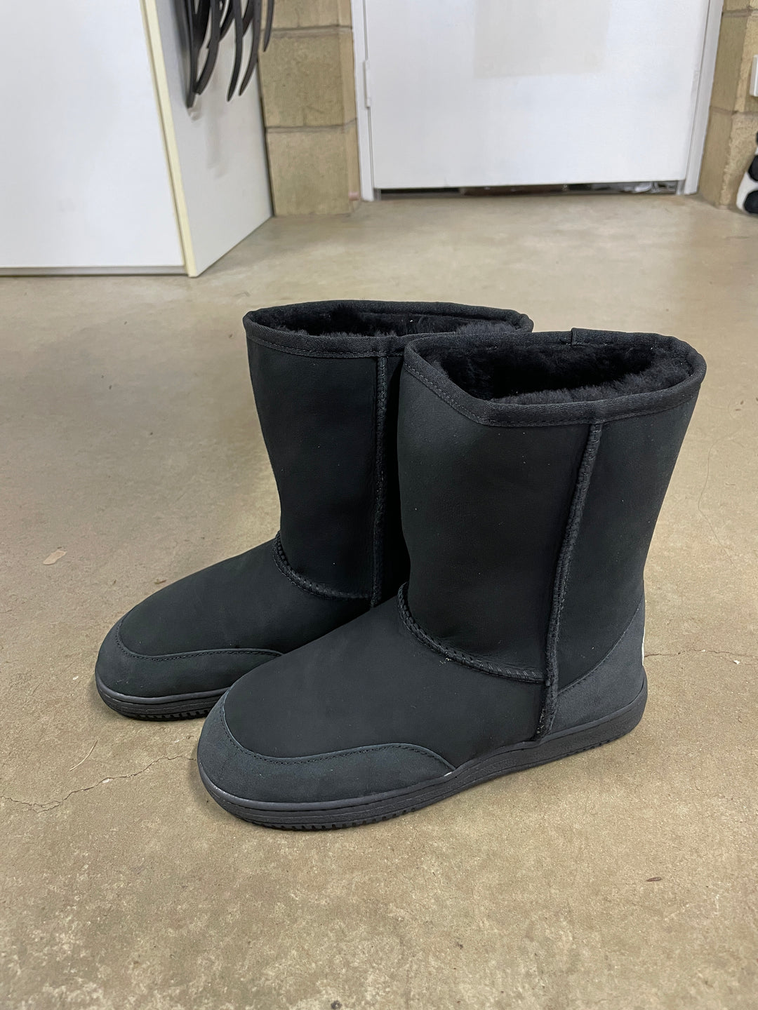HUGLIE UGG Boots - Hinterland 3/4