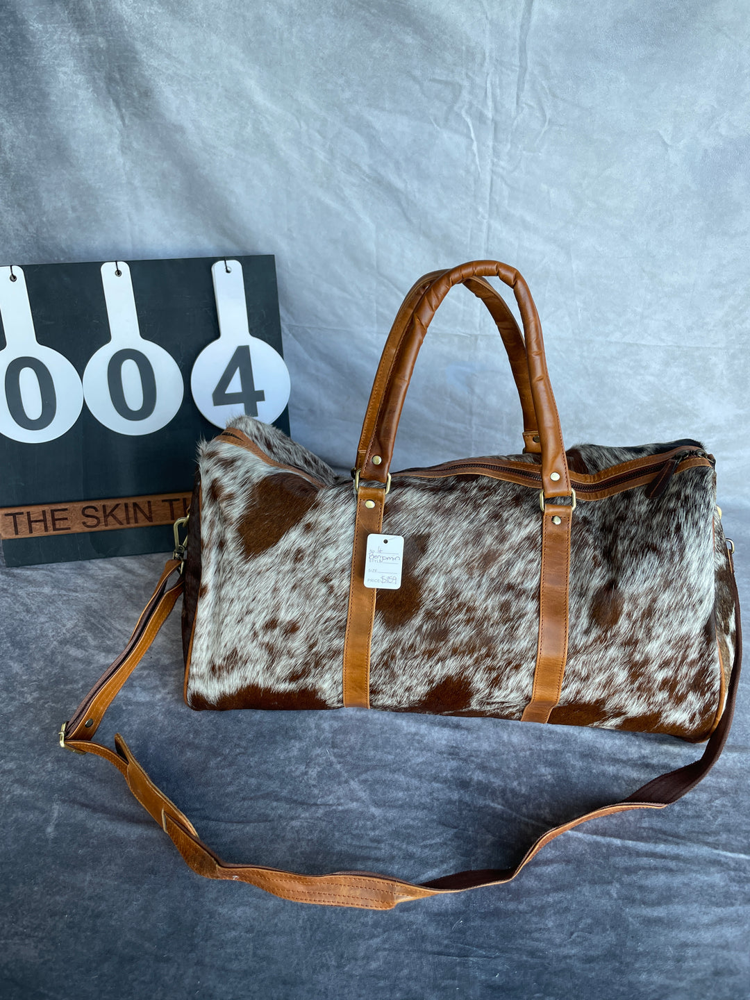 Cowhide Duffel Bag - Benjamin