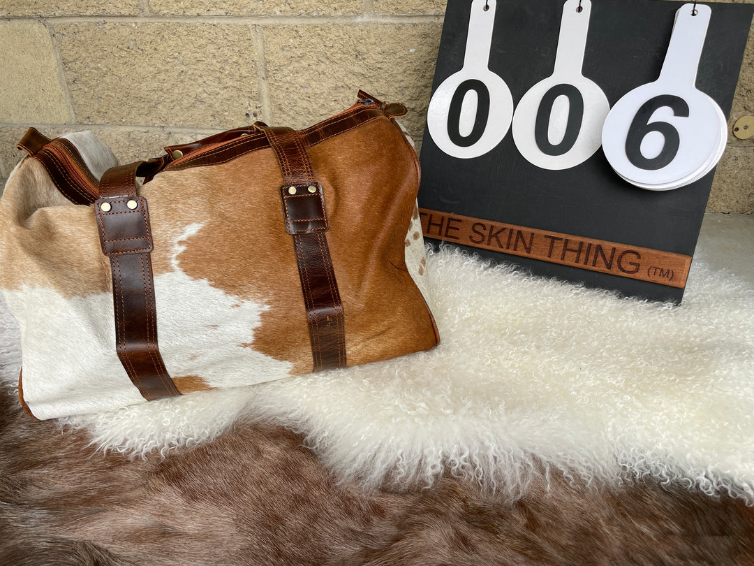 Cowhide Duffel Bags - Scott