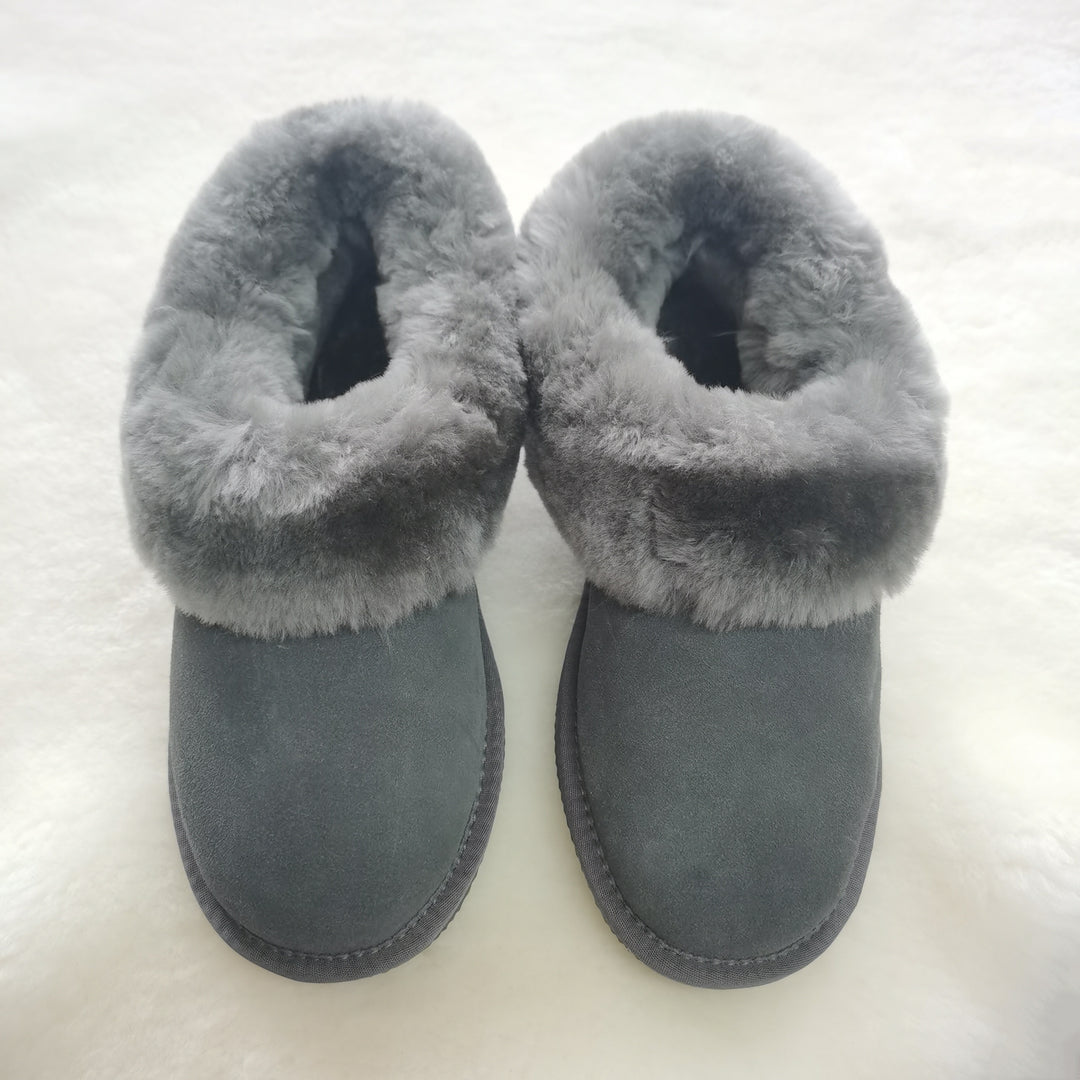 HUGLIE Slippers - Plush Womens
