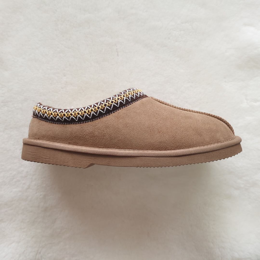 HUGLIE UGG Boots - Atlas Scuffs
