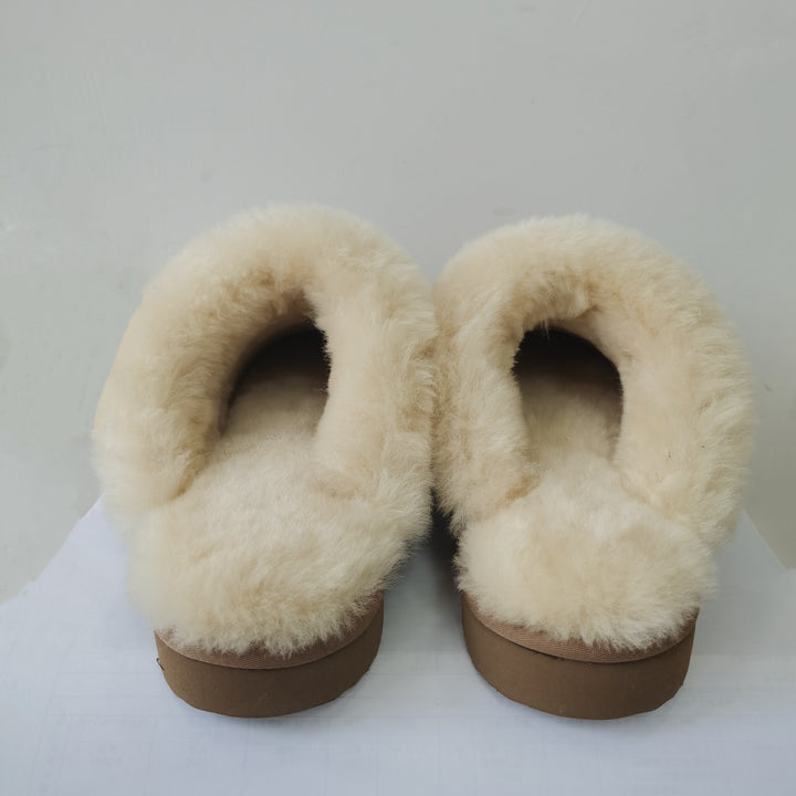 HUGLIE Slippers - Cozee Scuffs