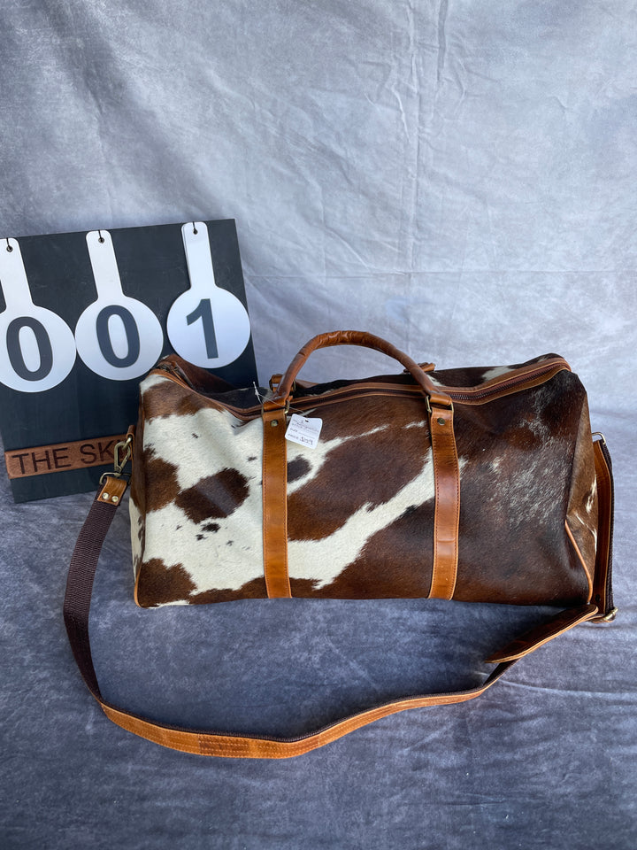 Cowhide Duffel Bag - Benjamin