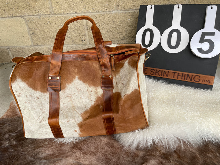 Cowhide Duffel Bags - Scott
