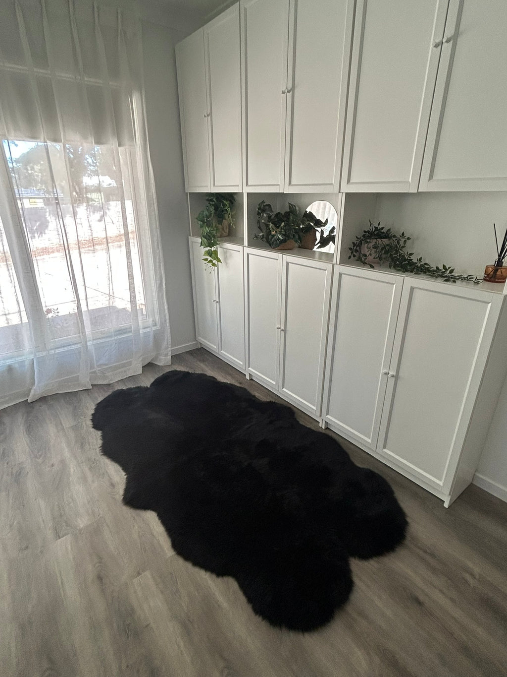 Sheepskin Rug - Black