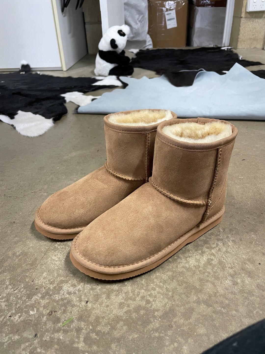 HUGLIE UGG Boots - Haven Mini