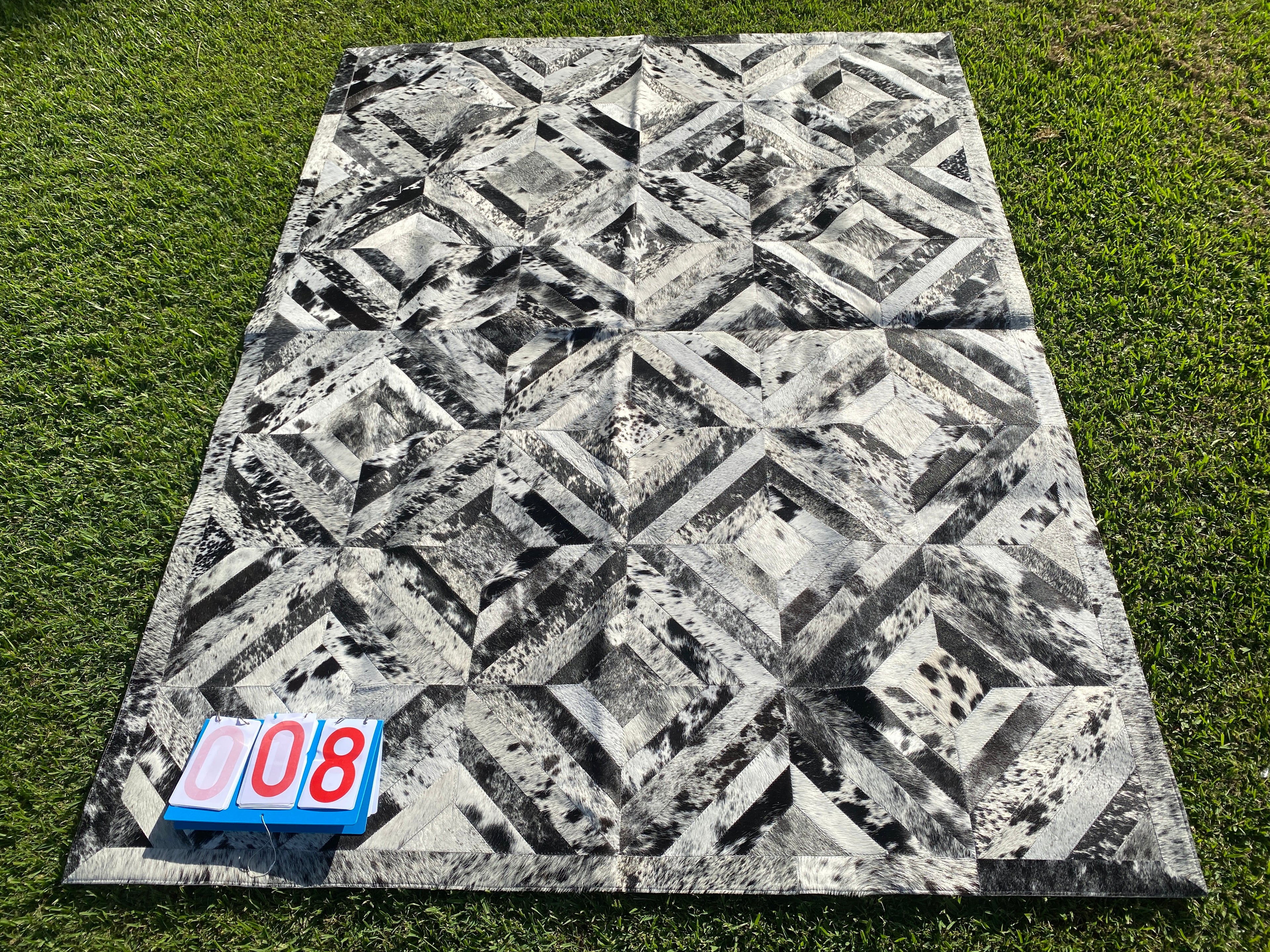 Cowhide - Patchwork Rug 08