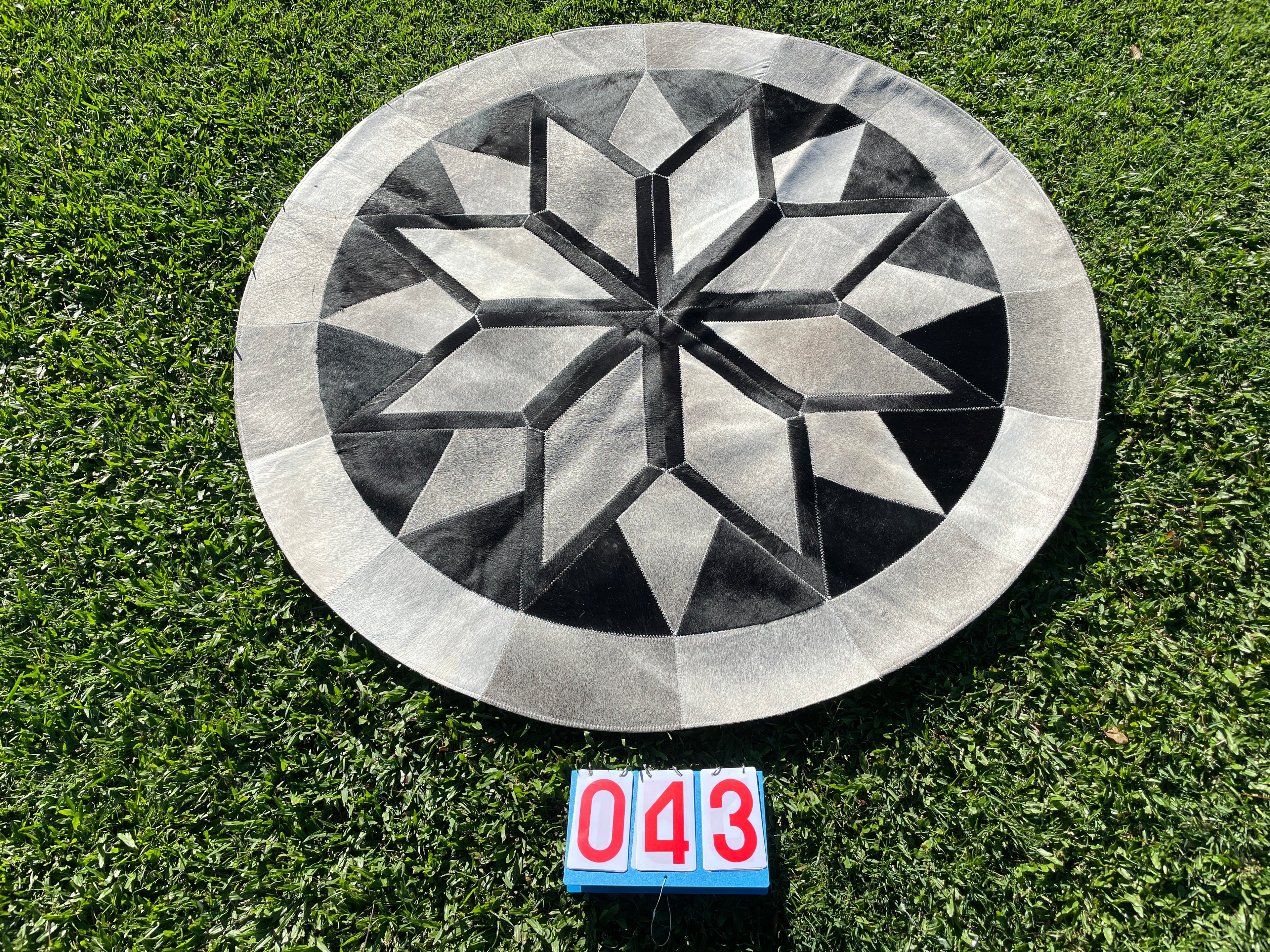 Cowhide - Patchwork Rug 43