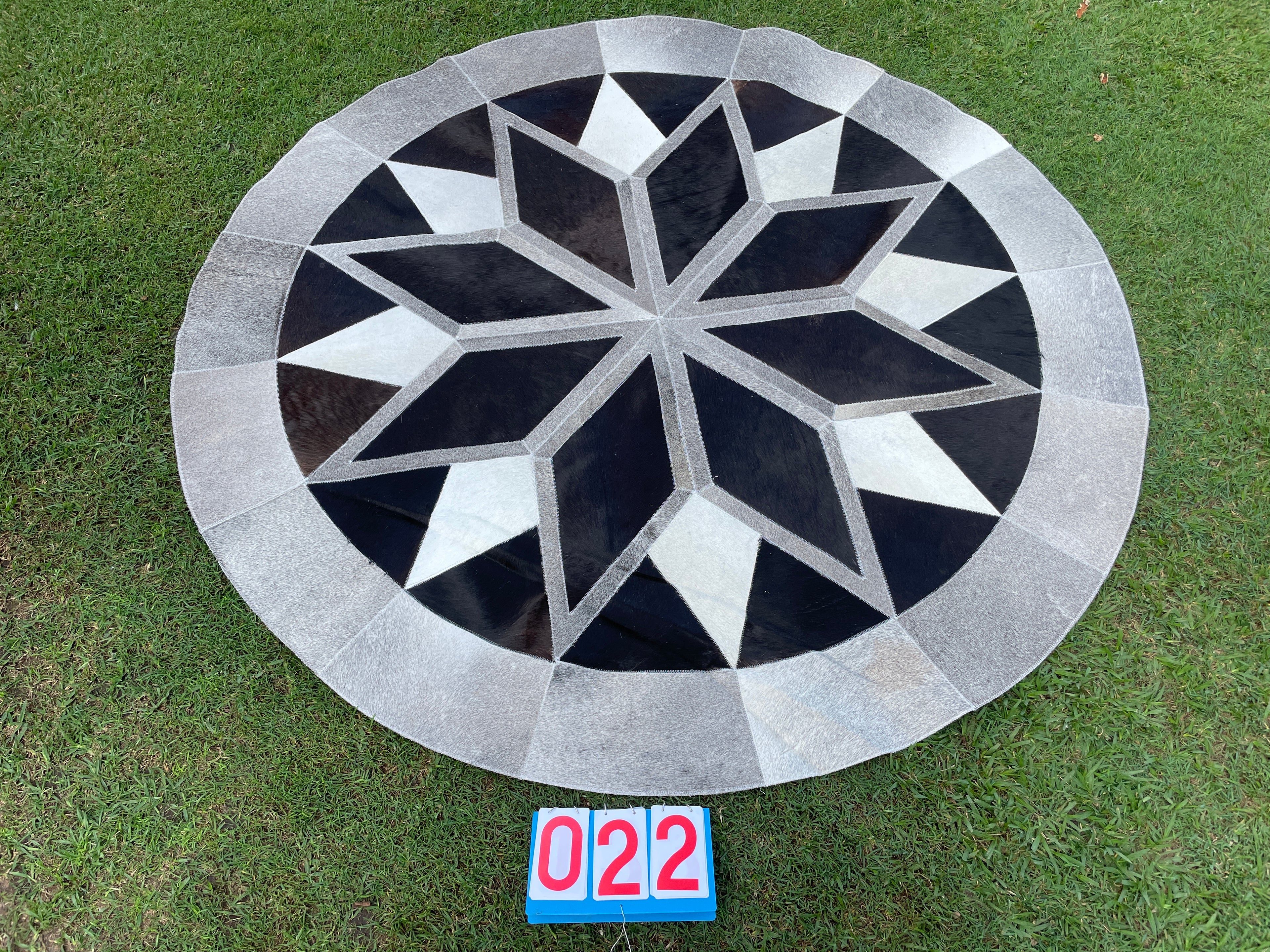 Cowhide - Patchwork Rug 22