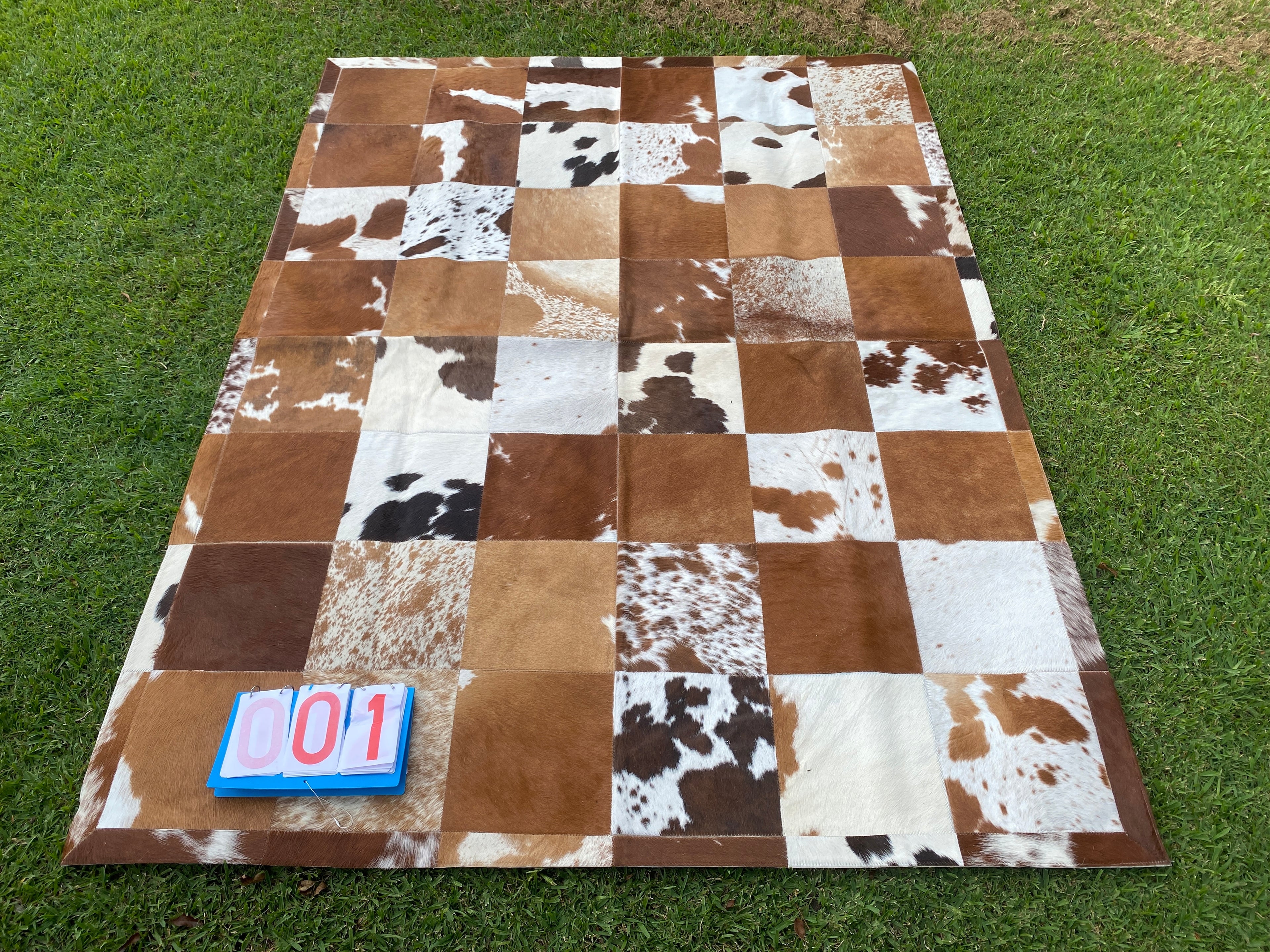 Cowhide - Patchwork Rug 01