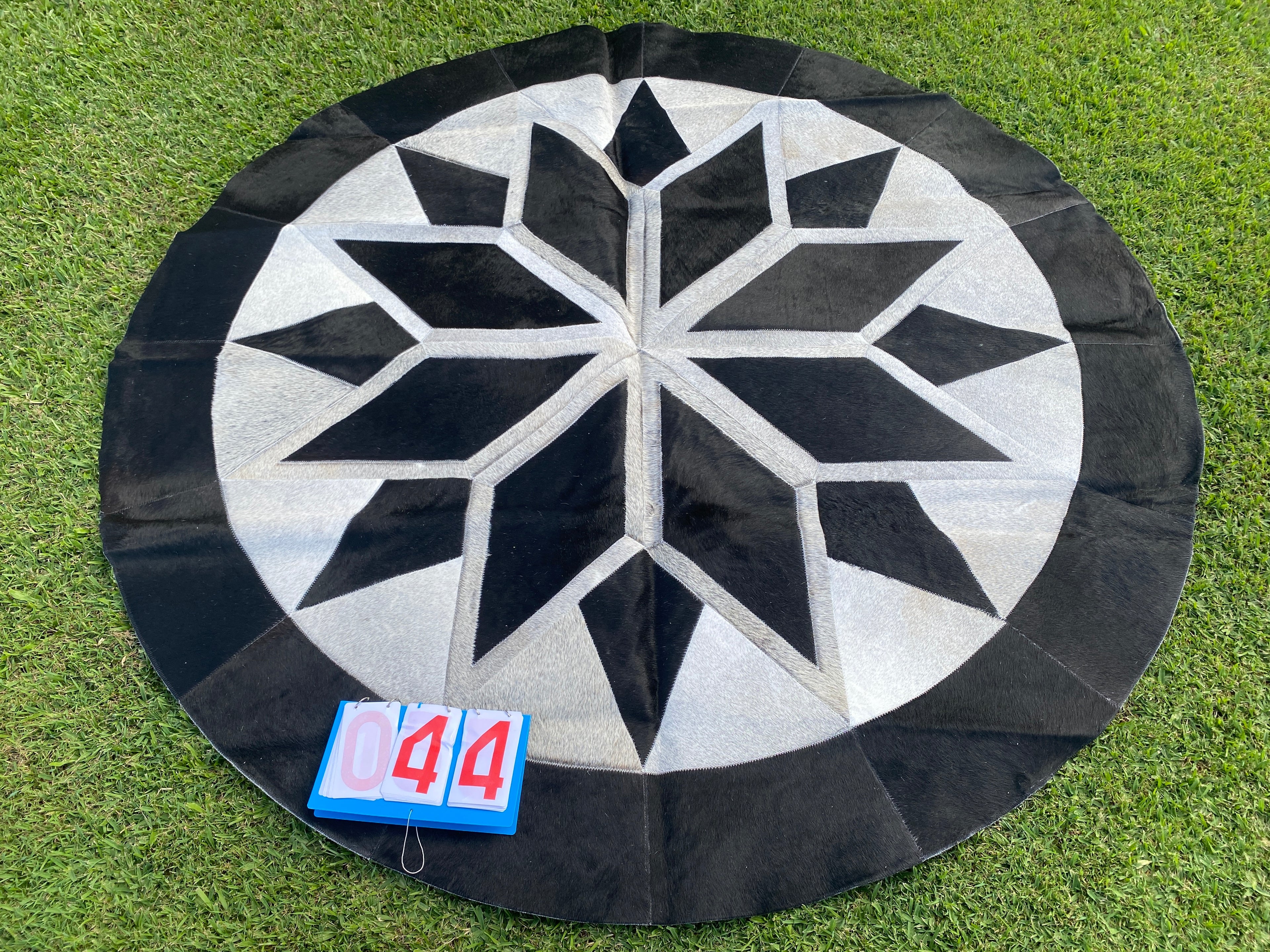 Cowhide - Patchwork Rug 44
