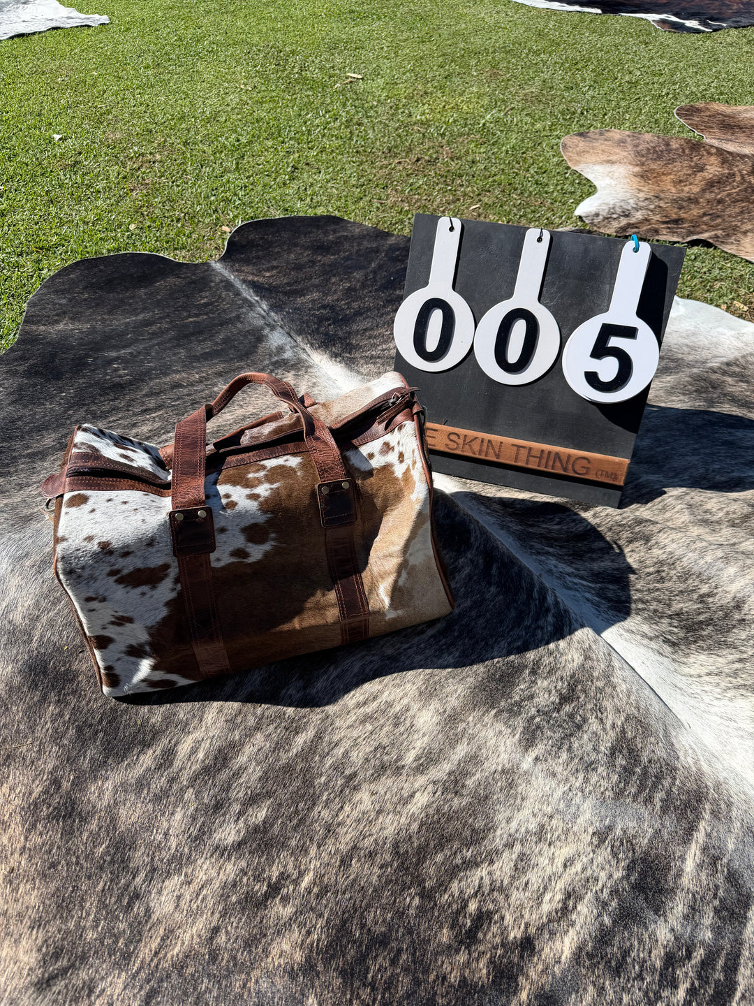 Cowhide Duffel Bags - Scott