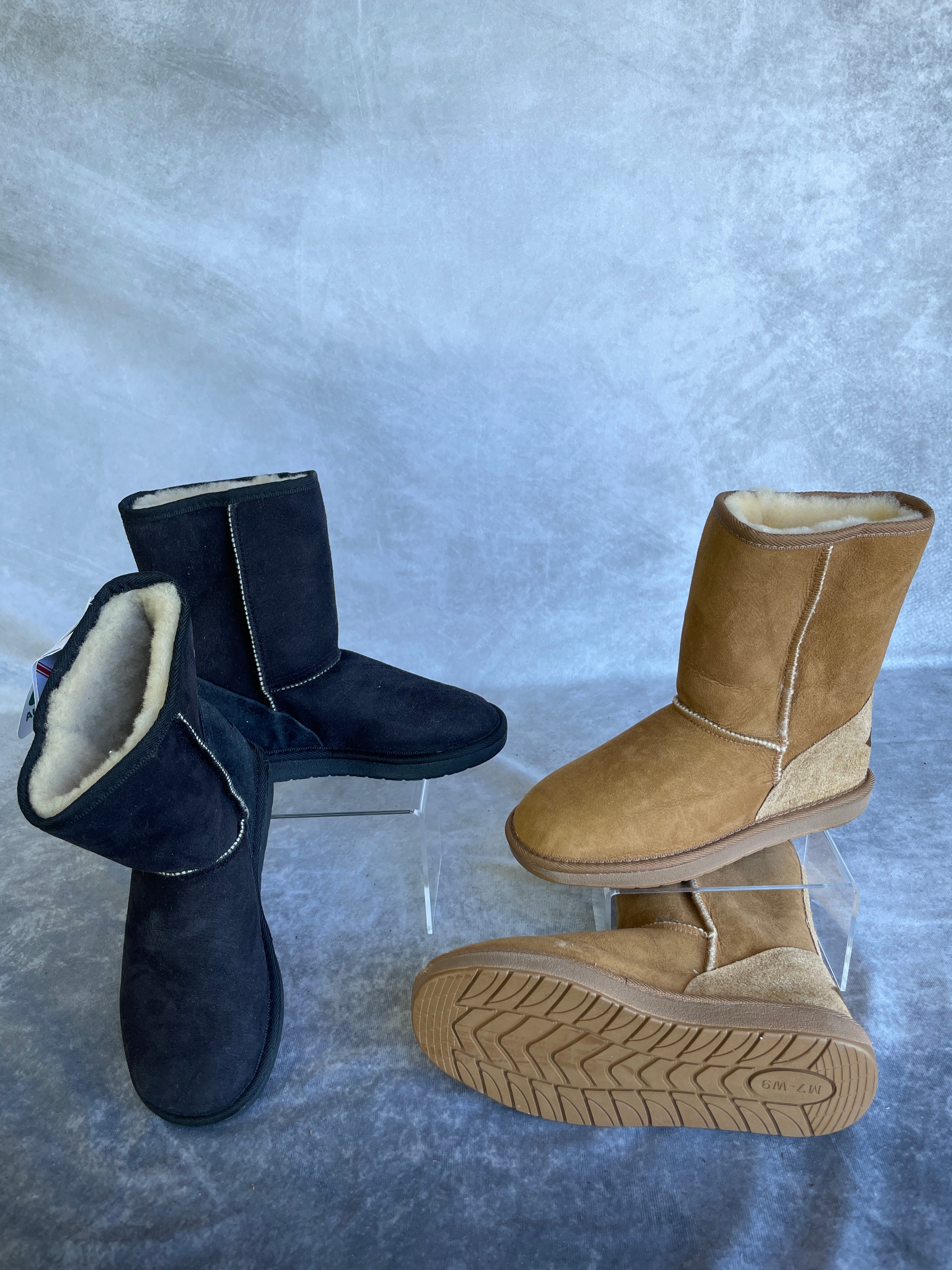 Ugg Boots - Tidal 3/4 (Discontinued Stock of Chocolate only)
