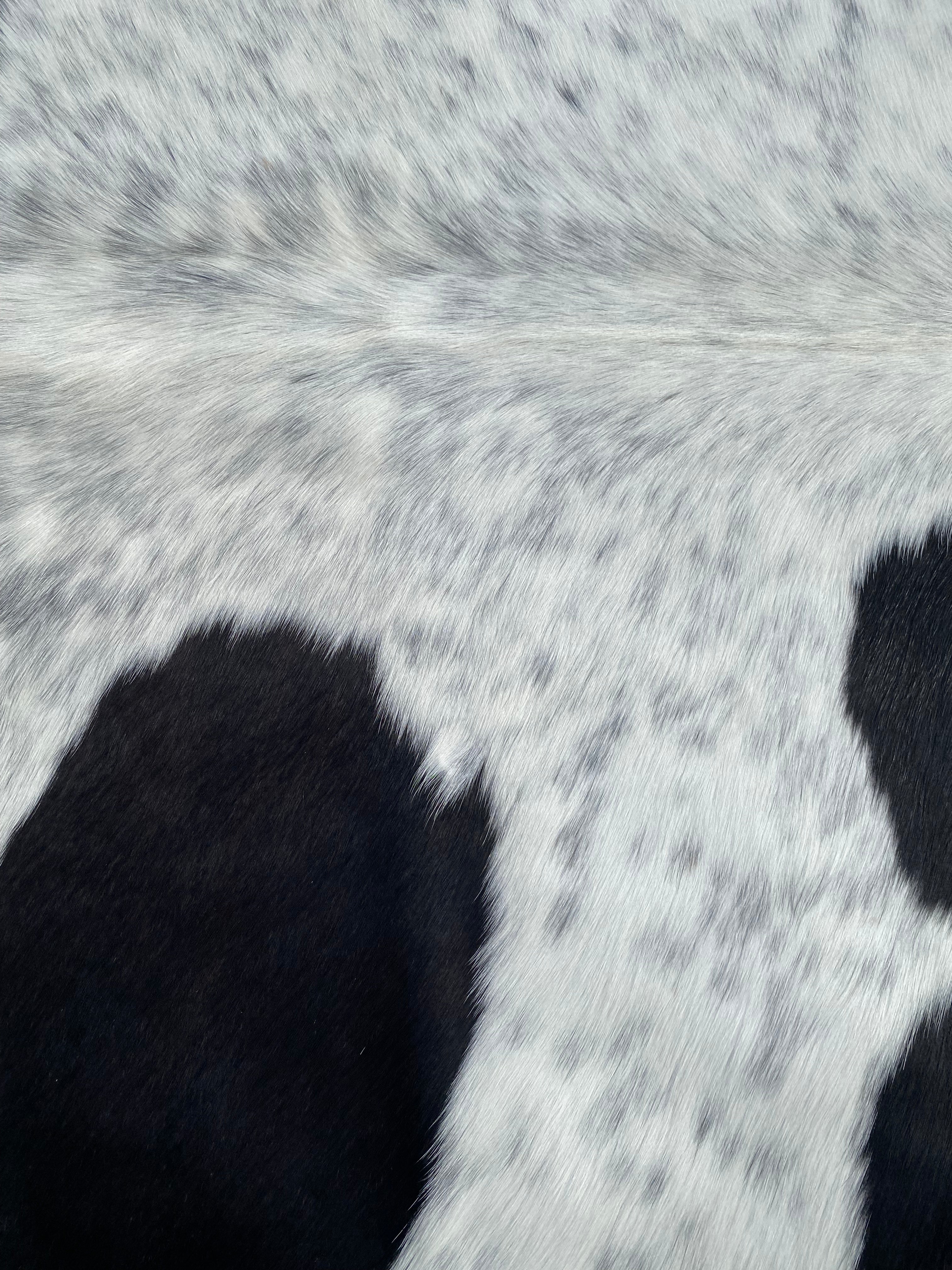 Cowhide 54 Black White Speckled
