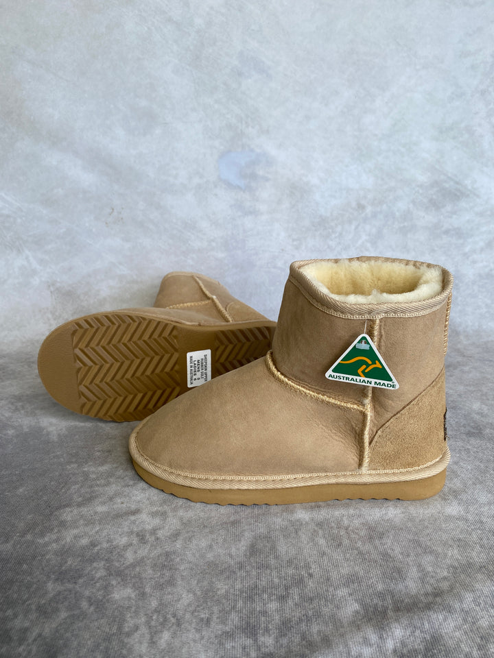 Ugg Boots - American Mini