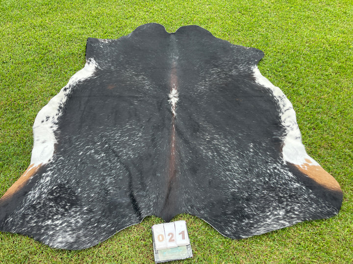 Cowhide Black and White Red - 021