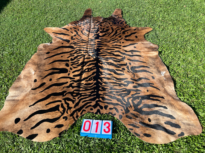 Cowhides - Metallic/ Printed 13