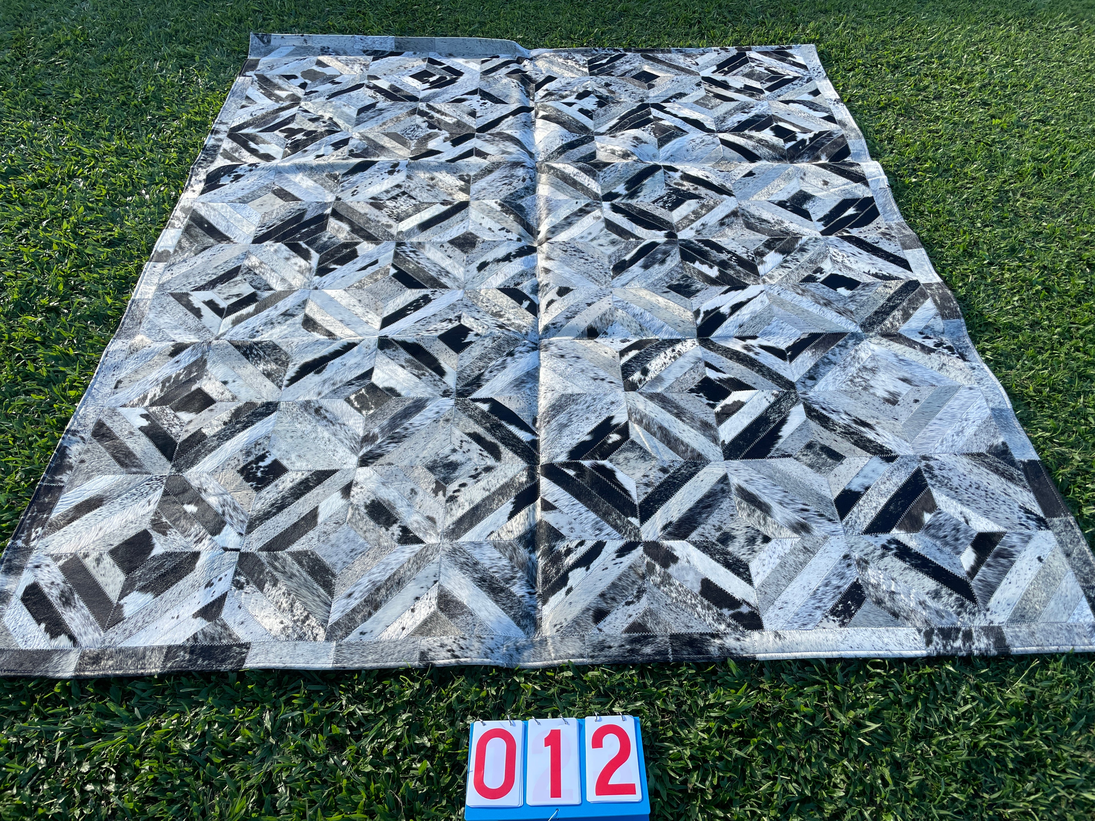 Cowhide - Patchwork Rug 12