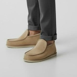 HUGLIE Slippers - The Den