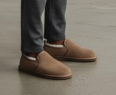 HUGLIE Slippers - Plush Mens