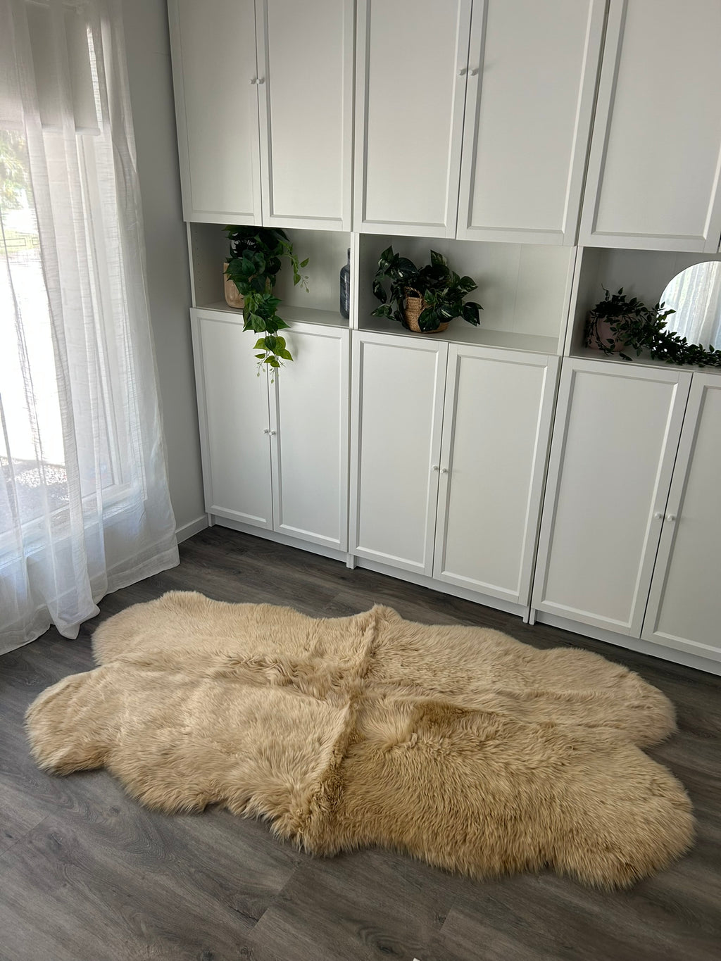 Sheepskin Rug - Tan