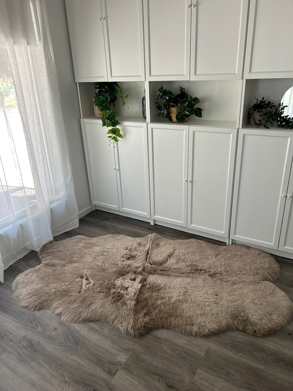 Sheepskin Rug - Taupe